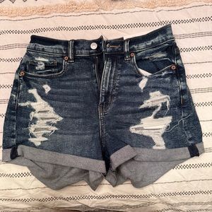 NWT American Eagle midi mom jean shorts
